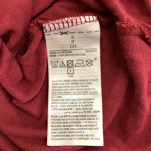 {Old Navy}Sz S Wine Color Tank w/Floral print - Picture 4 of 4